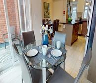 Glenanna - Eat-in kitchen