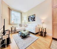 311 Living Room Free WiFi Fully Furnished Apartment Suite Kanata