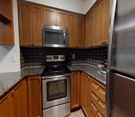 Kitchen Fully Equipped Five Appliances Scarborough