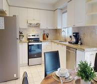 Azalea Gateway - Fully equipped kitchen